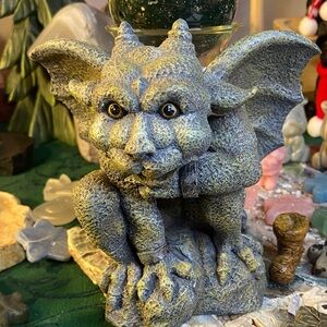Gray Gargoyle Statue for Home Decor